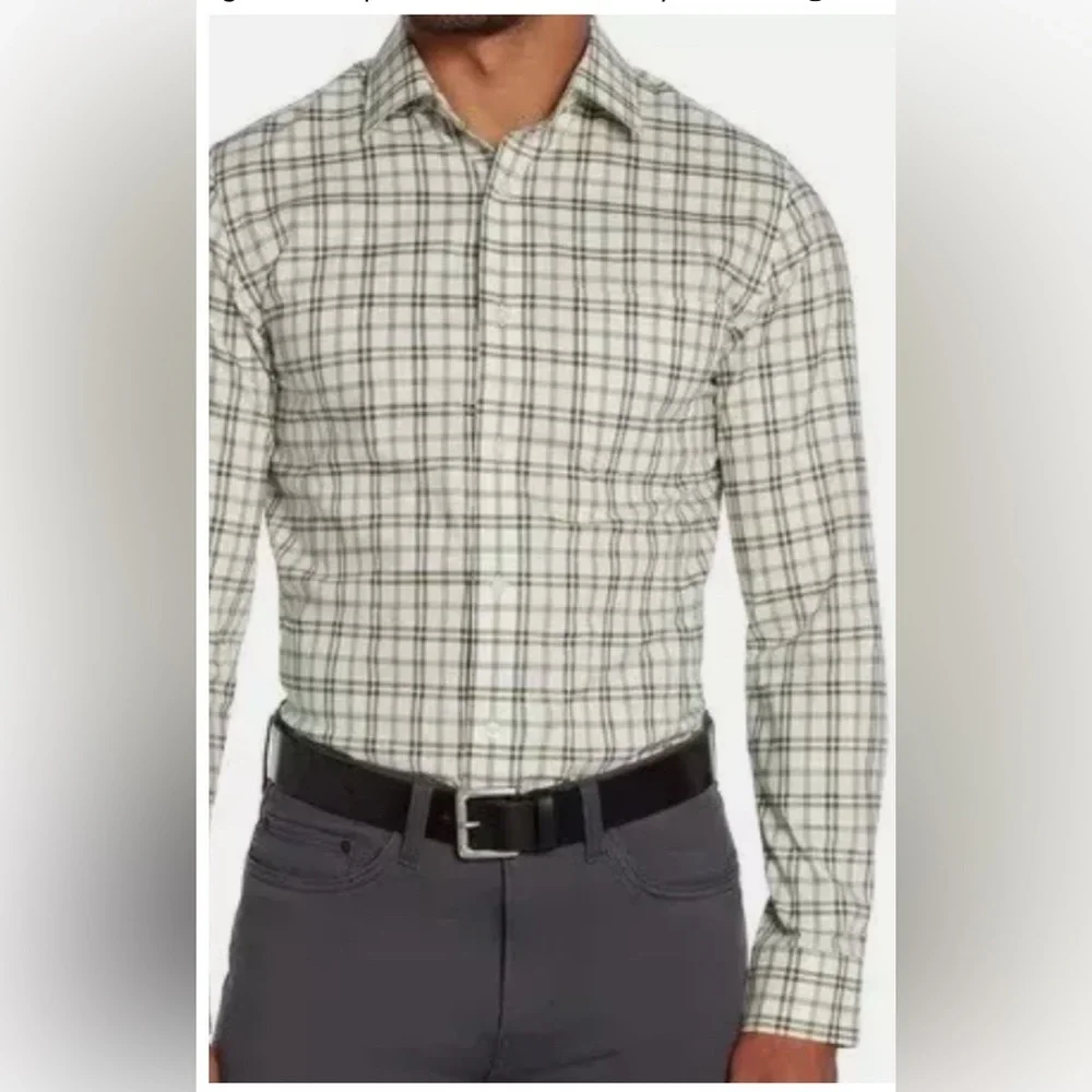 Banana Republic Green and White Casual Button Down Shirt🟪